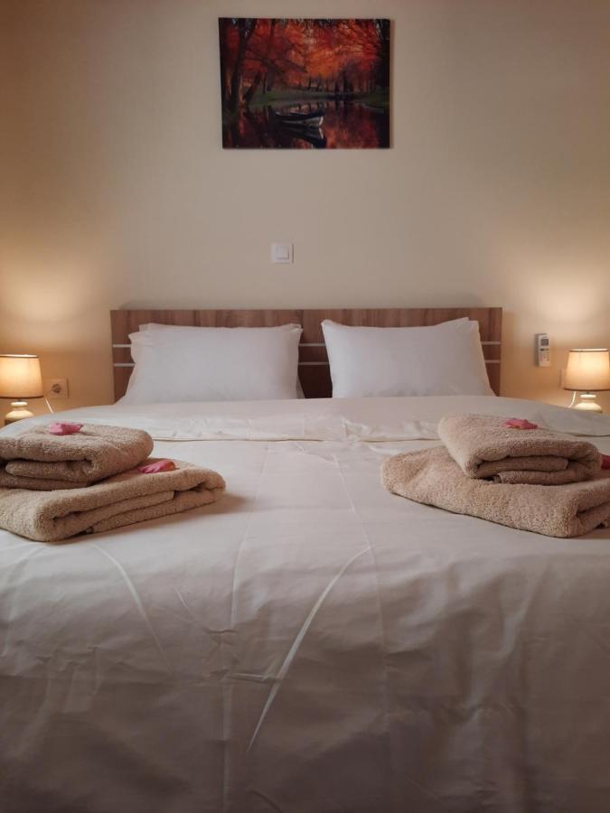 Blue Horizon Villa บูเกริ ภายนอก รูปภาพ